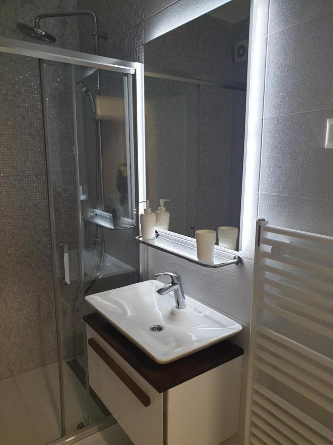 Apartman Viktoria توزلا المظهر الخارجي الصورة